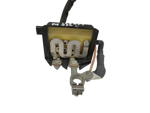 Poste positivo de la batería A0009061505