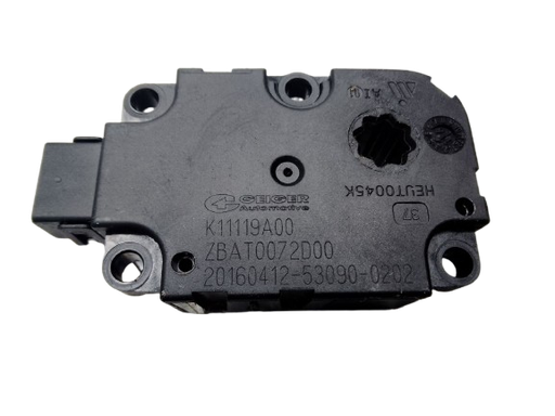 Motor de apertura de trampillas del climatizador A0999069500
